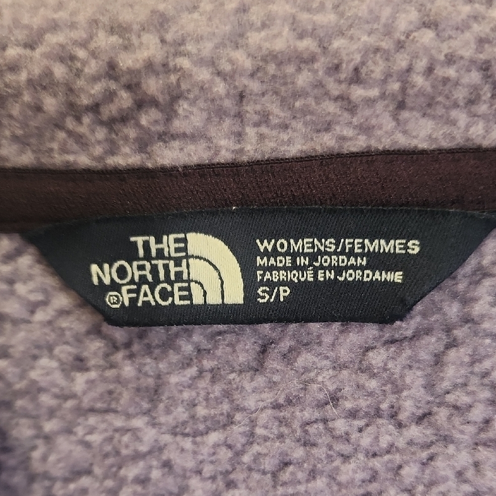 The North Face Lavender Fleece Women's Pullover - Picture 2 of 5